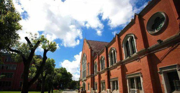 上海理工大学是211吗