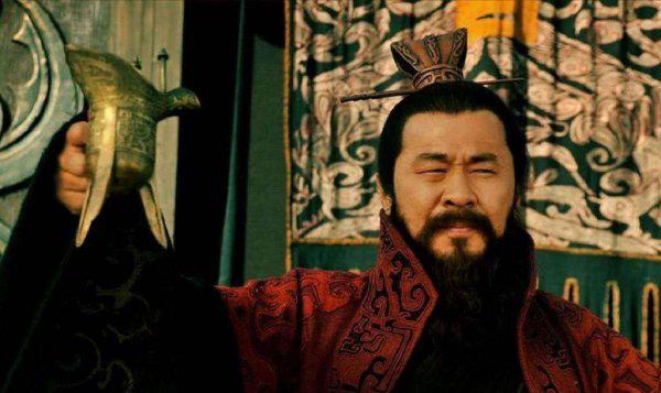 三姓家奴吕布是什么意思