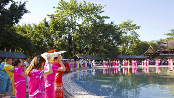 泼水节是哪个民族的节日