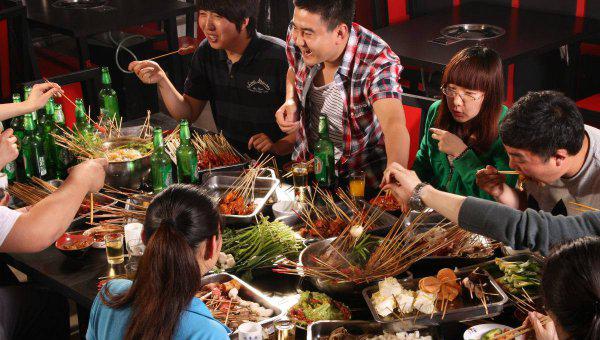 200万存银行一年利息是多少