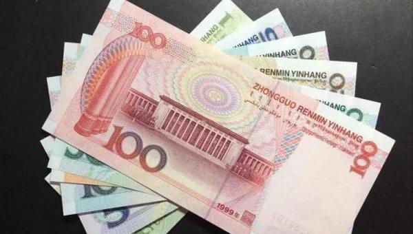 100元背面是什么图片