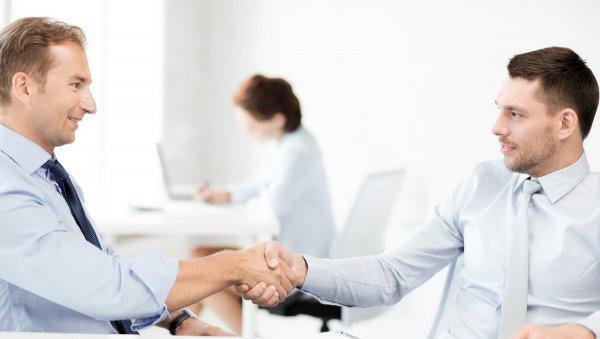 情商低不会说话怎么办