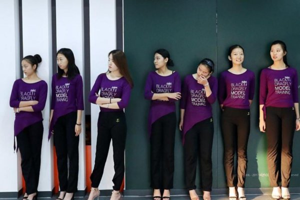 广西女人为啥那么小