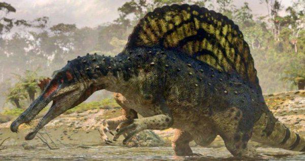 棘龙和霸王龙哪个厉害