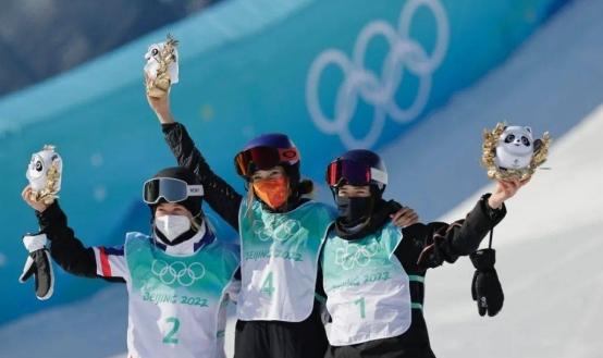 谷爱凌父亲什么来头