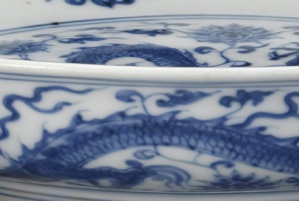 大明成化年制瓷器底款