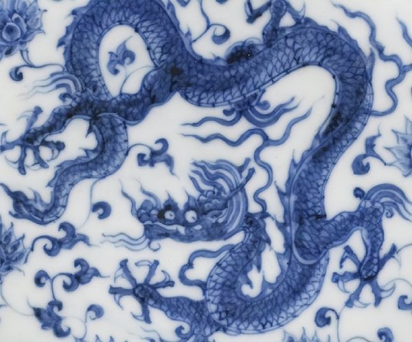 大明成化年制瓷器底款