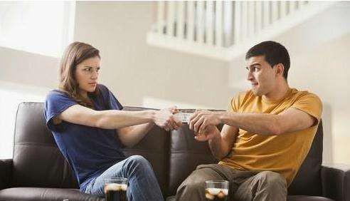 如何判断两人三观不合