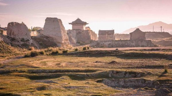 楼兰古国的人去哪里了