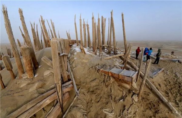 楼兰古国的人去哪里了