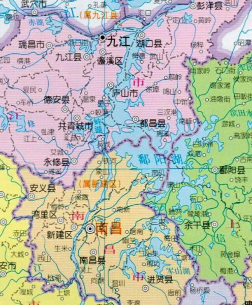 鄱阳湖在哪个位置