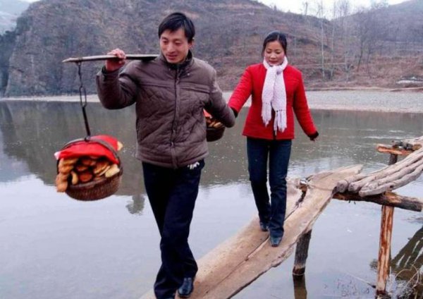 亲戚看不起你的表现有哪些