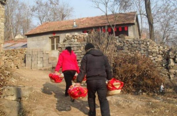 亲戚看不起你的表现有哪些