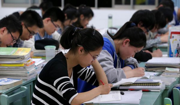 450分能上的二本学校