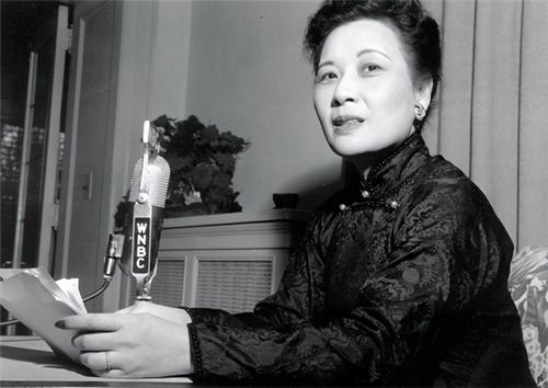 宋庆玲的故事简介