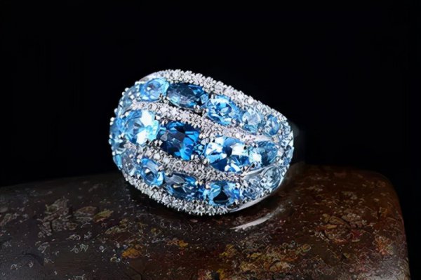 蓝色托帕石值钱吗值得买吗