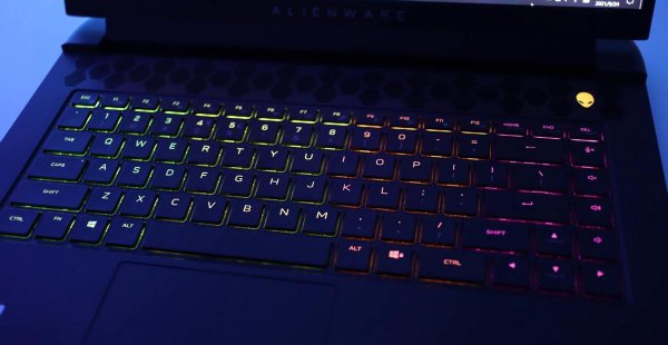 外星人笔记本电脑咋样