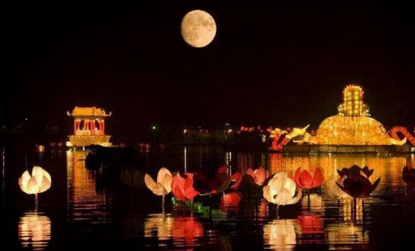 中秋节吃月饼寓意着什么