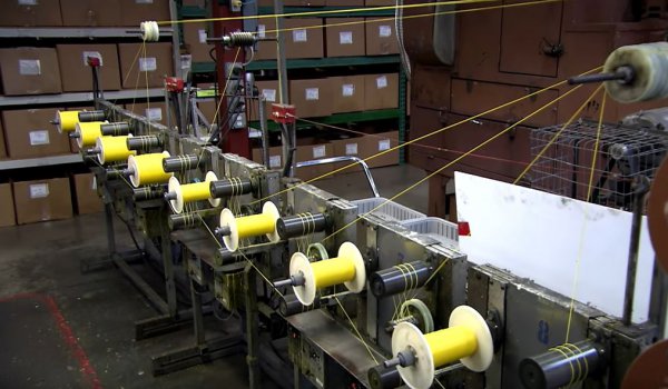 pe是什么材料制成的