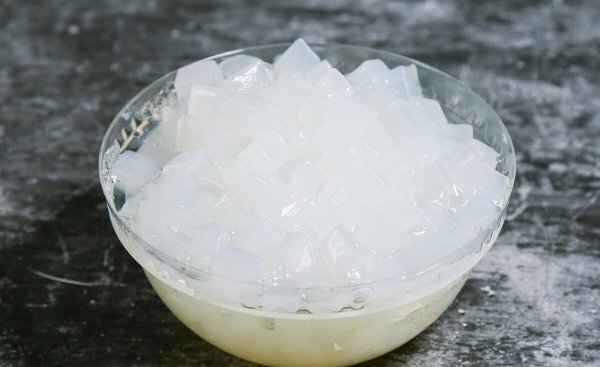 奶茶里椰果是什么做的