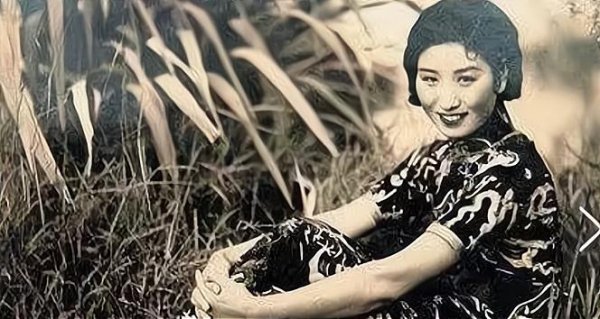 胡兰成的八个女人