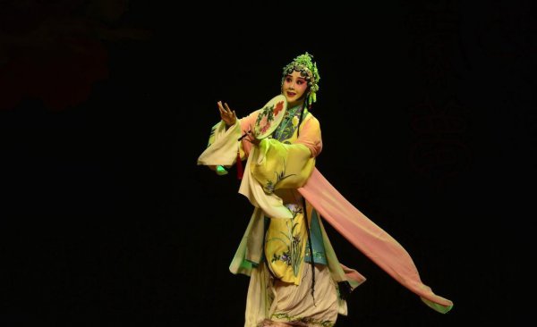 牡丹亭游园作者是谁