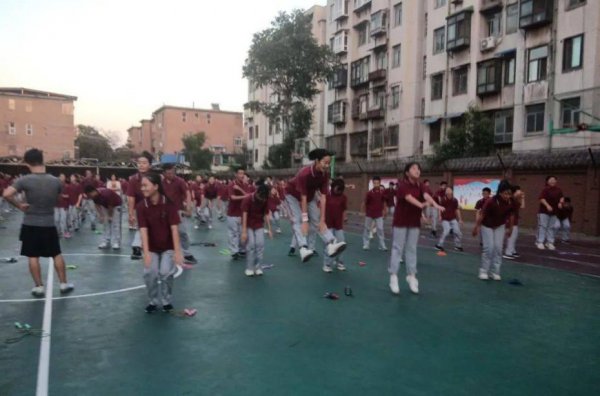 体考800米跑步技巧