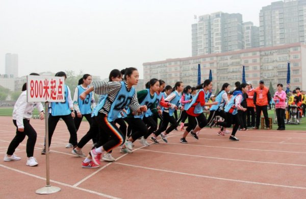 体考800米跑步技巧
