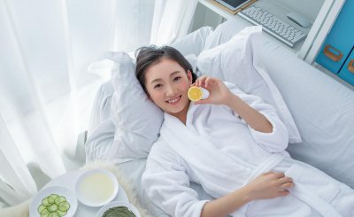 学生三天瘦成筷子腿的动作 简单的瘦腿方法3天见效