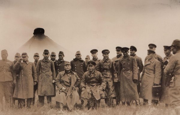 日本二战为什么谁都敢打