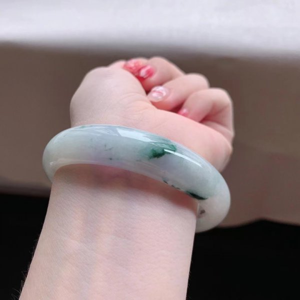 翡翠玉和玉的区别有哪些