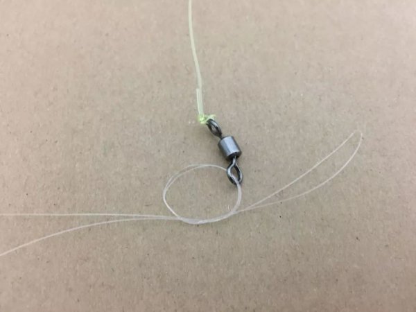 双钩怎么绑在八字环上