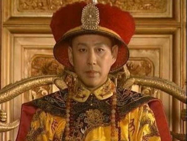 康熙传位给四阿哥还是十四