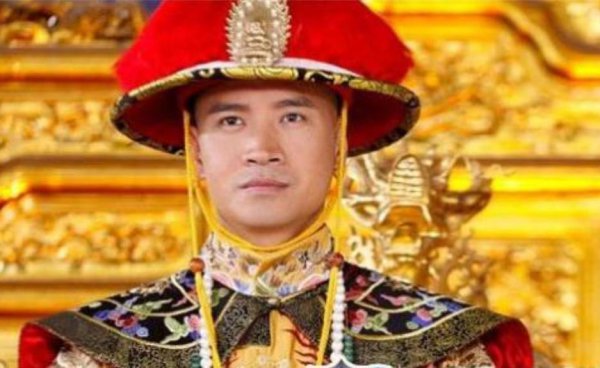 康熙传位给四阿哥还是十四