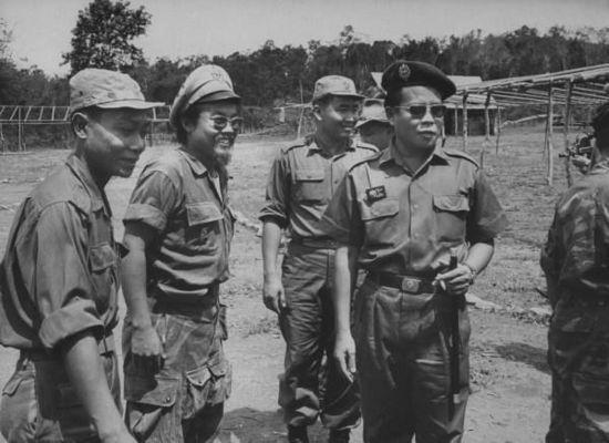 苗族主要分布在哪个省