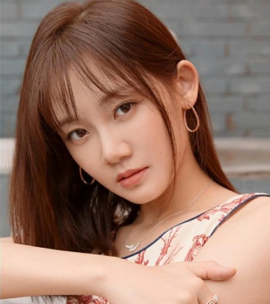 蒜头鼻高鼻梁好看吗