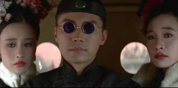 末代皇后婉容和侍卫是真的吗