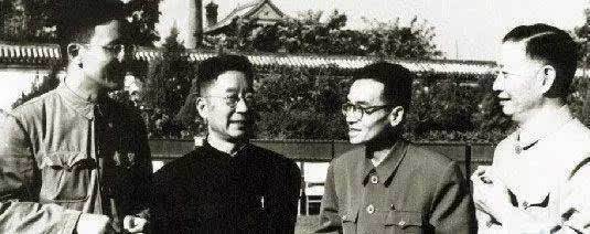 骆驼祥子的作者老舍有什么称号