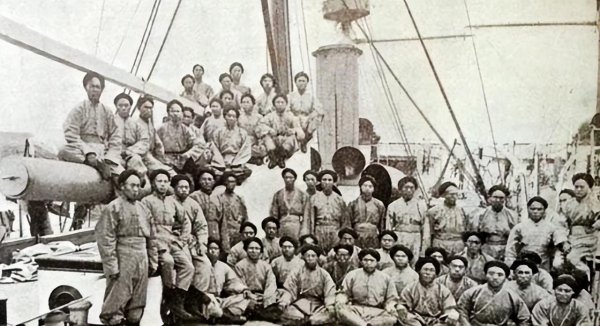 日本入侵中国时间是哪一年