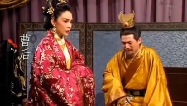 东汉末年三大战役的经过