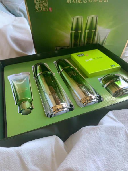 百雀羚护肤品怎么样