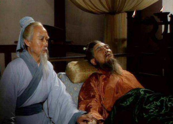 刮骨疗毒的故事