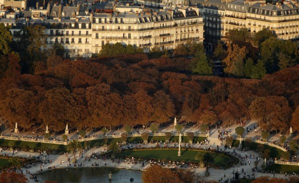 卢森堡人口及面积概况