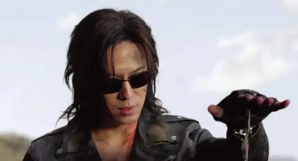 黑瞎子的眼睛是怎么回事