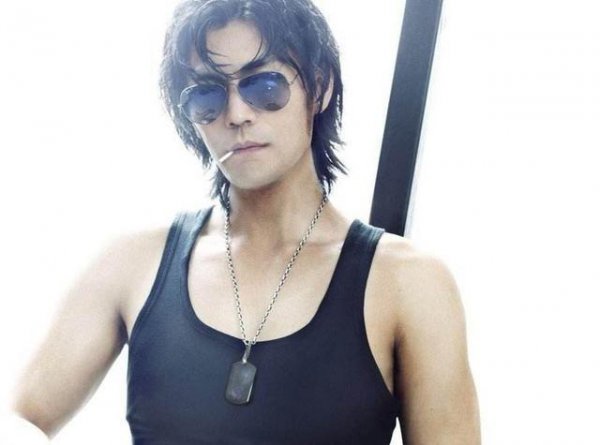 黑瞎子的眼睛是怎么回事