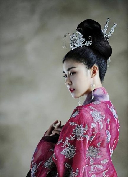 奇皇后最后结局暗示什么