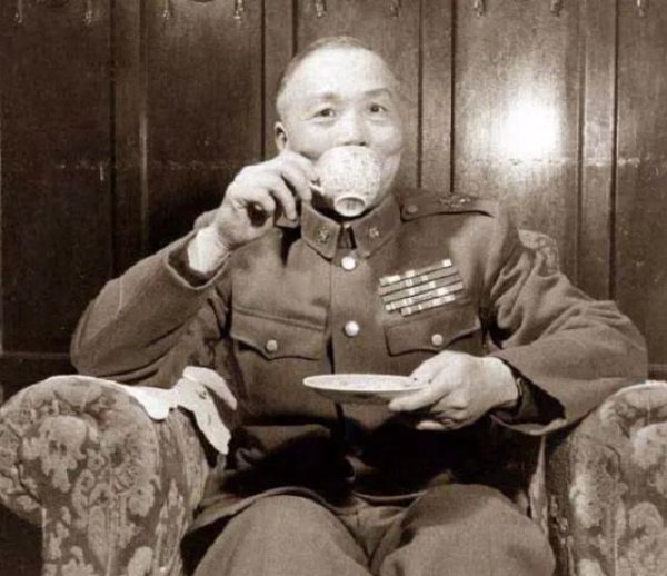 李宗仁回国后的下场