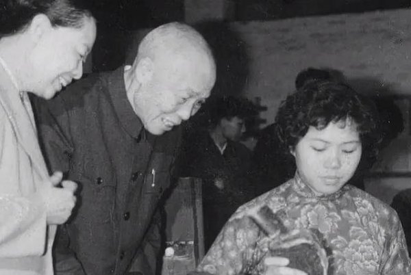 李宗仁回国后的下场