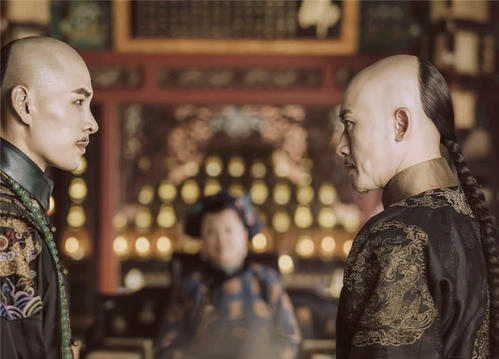 爱新觉罗·弘昼是谁的儿子