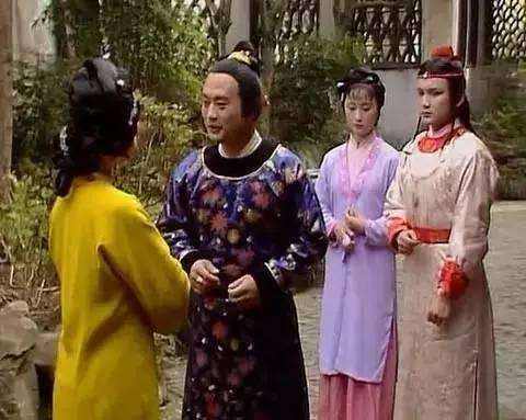 薛蟠是不是喜欢男的